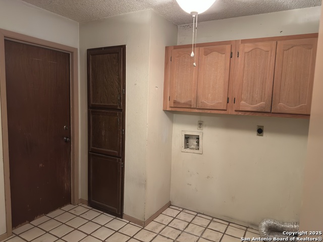 Image 12 of 22 For 8414 Timber Fall