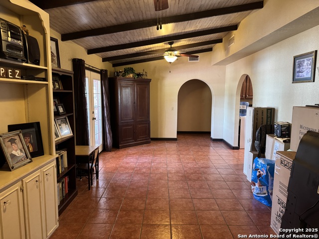 Listing photo id 19 for 2755 Fm 1436