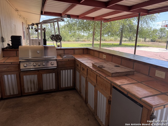 Listing photo id 44 for 2755 Fm 1436