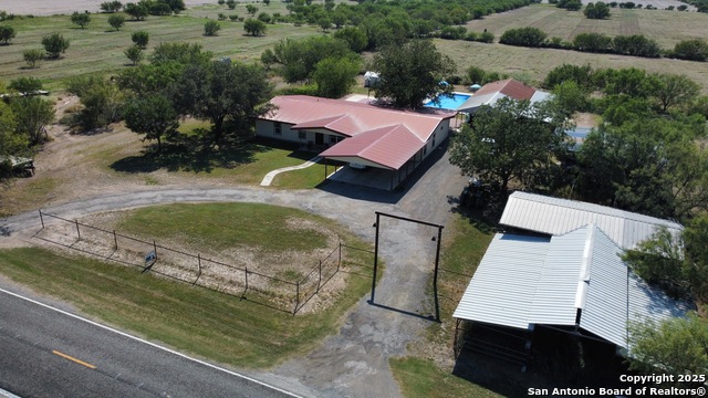 Listing photo id 57 for 2755 Fm 1436