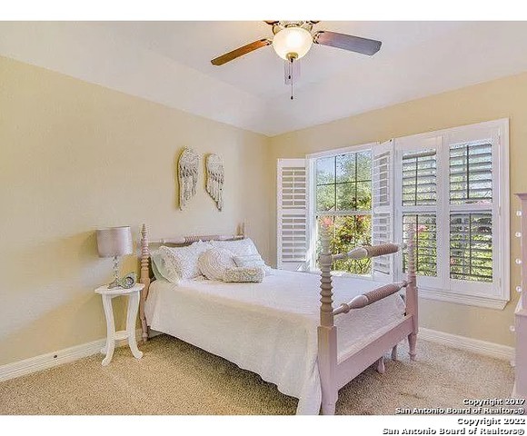 Image 16 of 19 For 110 Surrey Dr