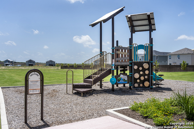 Image 3 of 12 For 1320 Atticus Ave