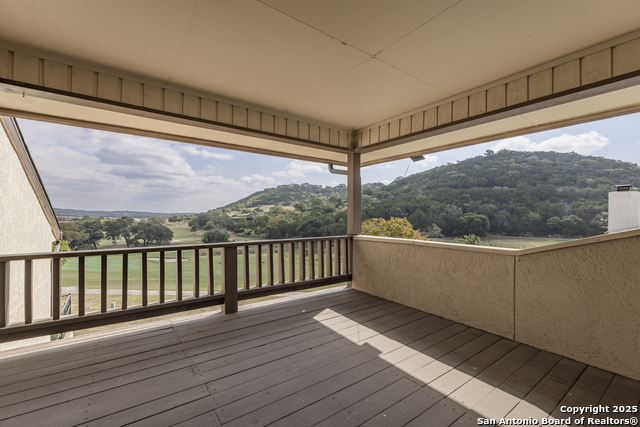 Image 31 of 42 For 105 Tapatio Dr E 105