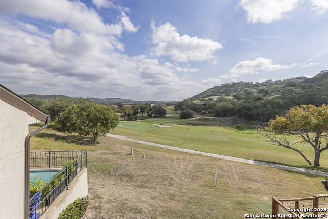 Image 32 of 42 For 105 Tapatio Dr E 105