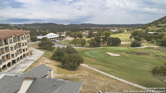 Image 33 of 42 For 105 Tapatio Dr E 105