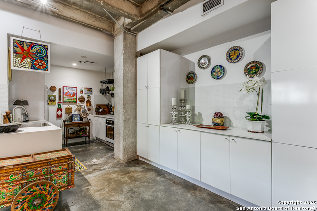 Image 11 of 25 For 1115 Alamo S 2103