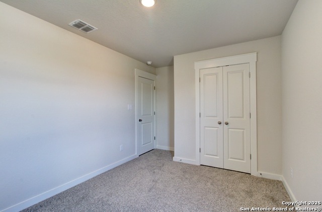 Image 12 of 21 For 2422 White Daisy Hill