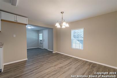 Image 6 of 10 For 211 Pierian Ave  1
