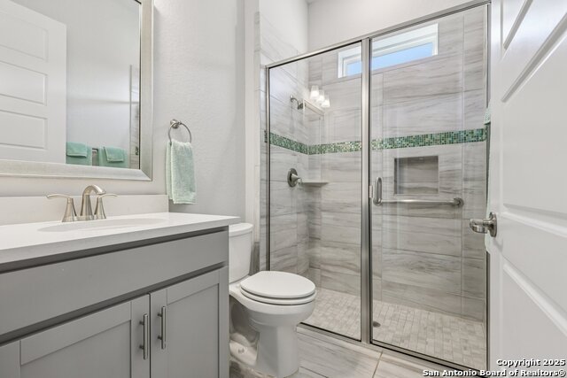 Listing photo id 8 for 22911 Grande Vista
