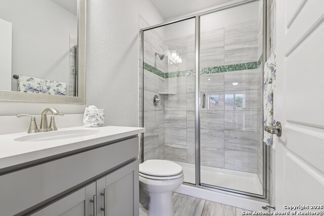 Listing photo id 41 for 22911 Grande Vista