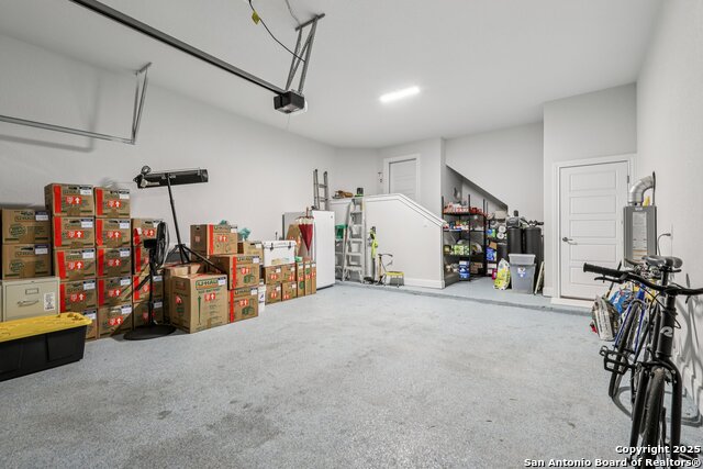 Listing photo id 52 for 22911 Grande Vista