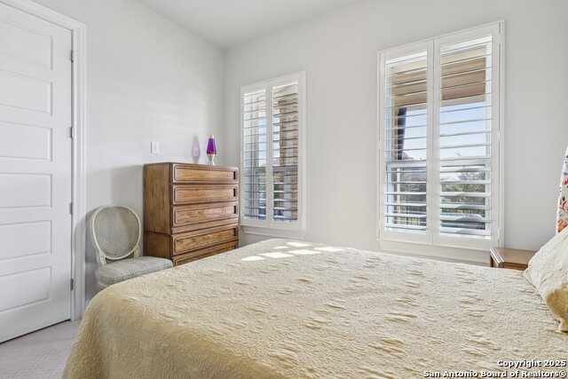 Listing photo id 6 for 22911 Grande Vista