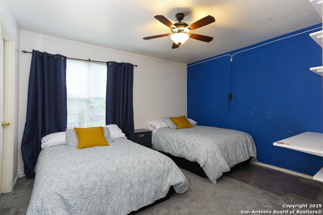 Listing photo id 14 for 9130 Sycamore