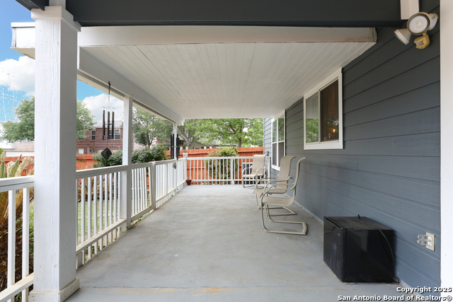 Listing photo id 20 for 9130 Sycamore