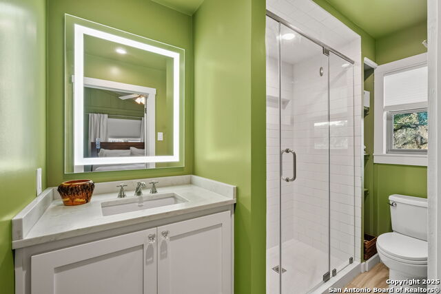 Image 18 of 83 For 746 Trail Rock Dr