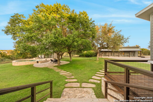 Image 22 of 83 For 746 Trail Rock Dr