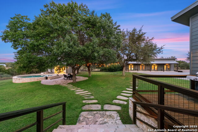 Image 36 of 83 For 746 Trail Rock Dr