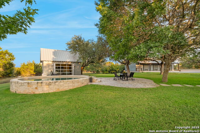 Image 43 of 83 For 746 Trail Rock Dr