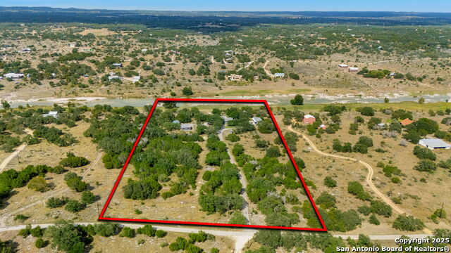 Image 69 of 83 For 746 Trail Rock Dr