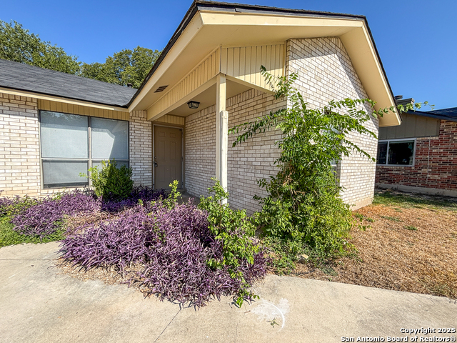 Details for 607 Frostwood, New Braunfels, TX 78130