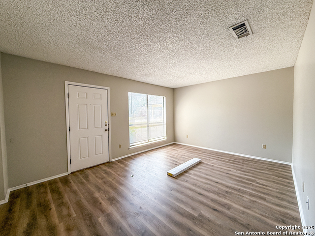 Image 2 of 14 For 607 Frostwood