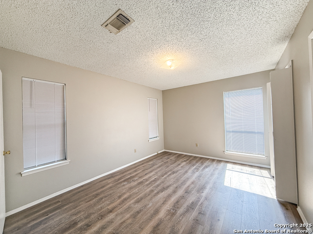 Image 6 of 14 For 607 Frostwood