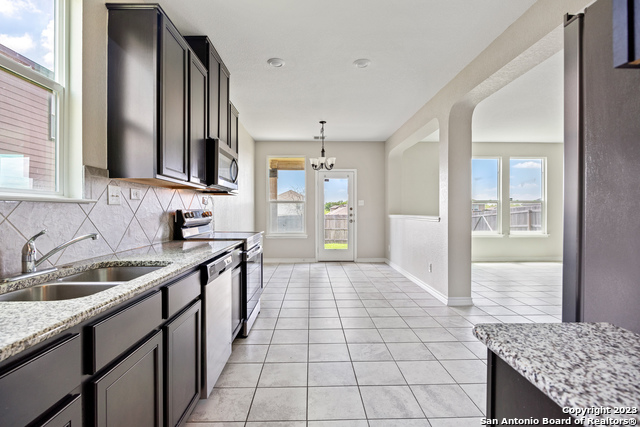 Image 6 of 16 For 13314 Stetson Tr