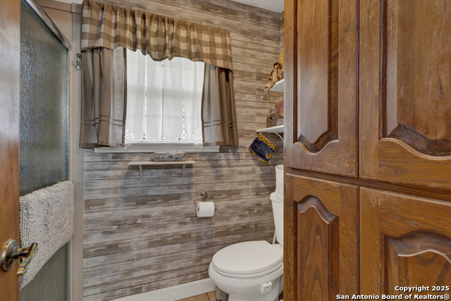 Listing photo id 12 for 3130 Green Valley