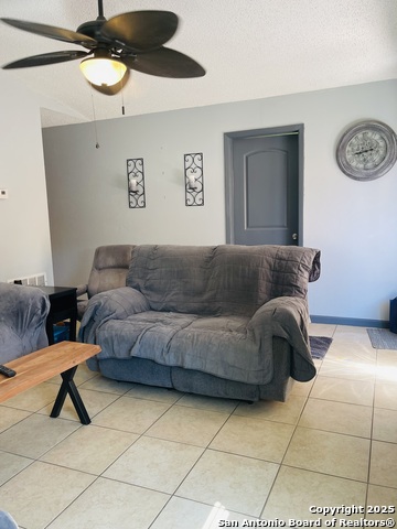 Image 4 of 21 For 6226 Valley Castle