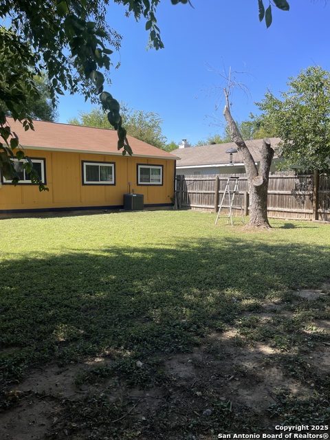 Image 9 of 21 For 6226 Valley Castle