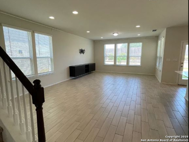 Image 5 of 7 For 330 Aberdeen