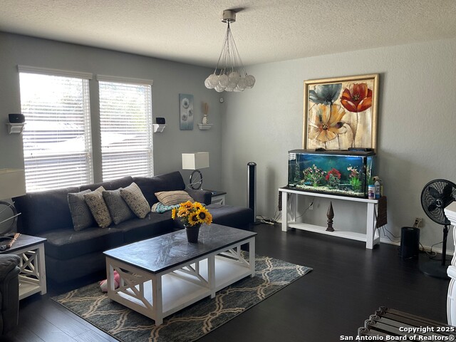 Image 7 of 24 For 12906 Capri  