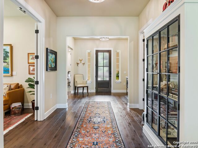 Listing photo id 8 for 121 Wild Honeysuckle Way