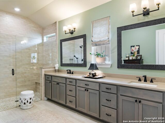 Listing photo id 21 for 121 Wild Honeysuckle Way