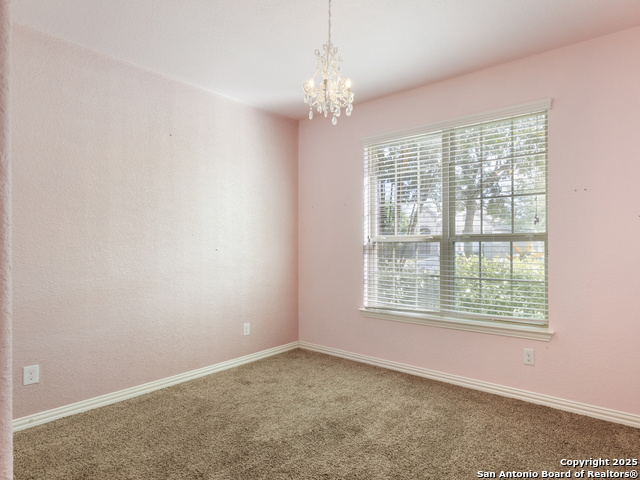 Image 12 of 39 For 209 Fernwood