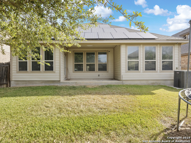 Image 29 of 39 For 209 Fernwood