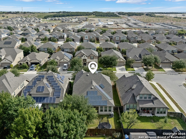 Image 34 of 39 For 209 Fernwood