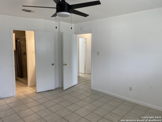 Image 22 of 30 For 1301 Greenlawn  B