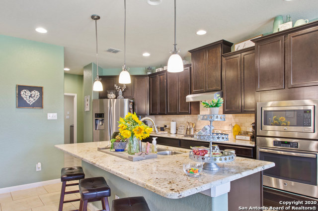 Listing photo id 18 for 1019 Stone Crossing