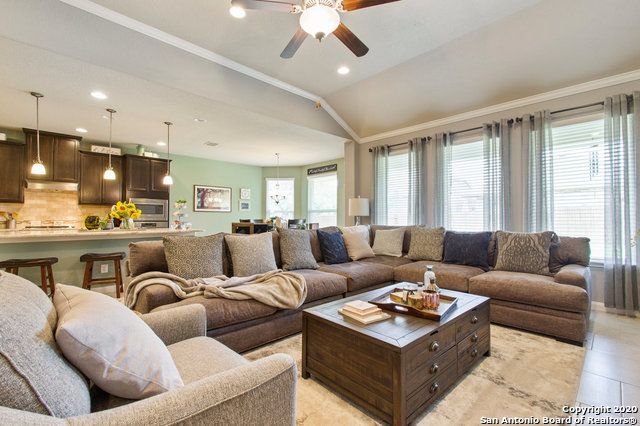 Listing photo id 20 for 1019 Stone Crossing