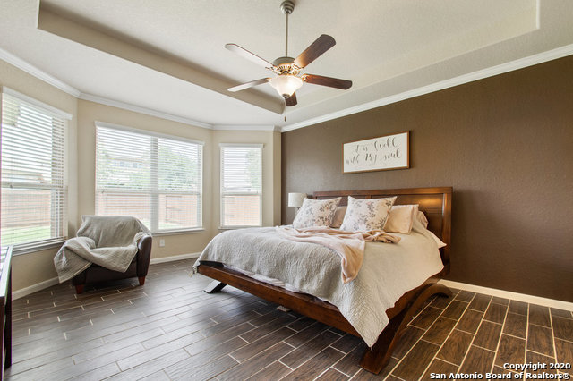 Listing photo id 23 for 1019 Stone Crossing