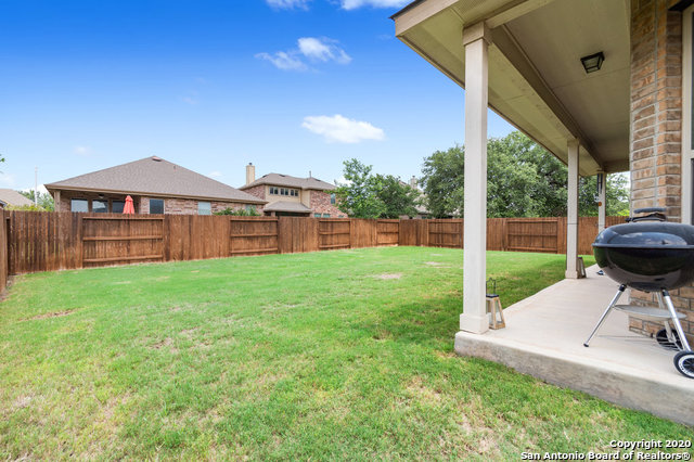 Listing photo id 4 for 1019 Stone Crossing