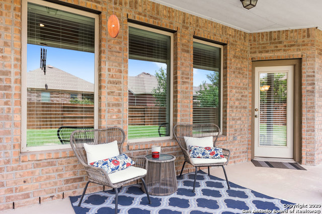 Listing photo id 7 for 1019 Stone Crossing