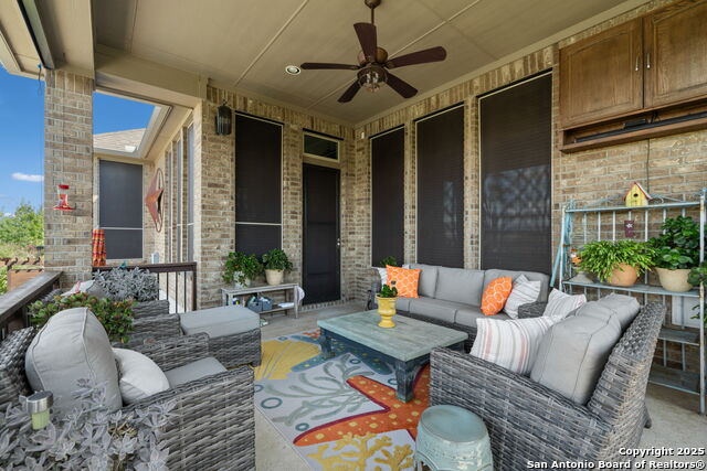Listing photo id 34 for 29035 Porch Swing