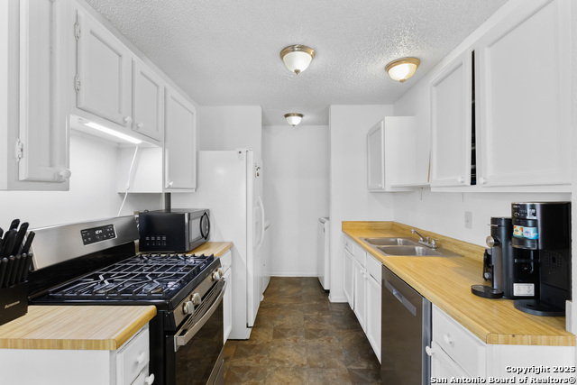 Image 12 of 31 For 8015 Big Bend