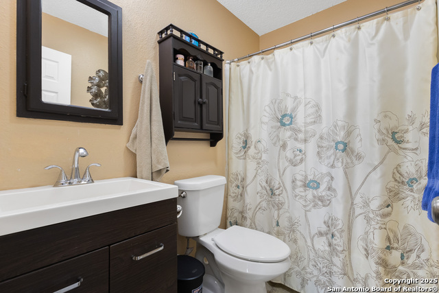 Image 22 of 31 For 8015 Big Bend