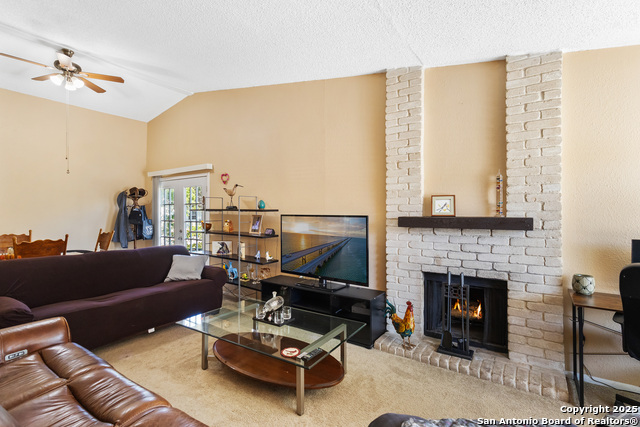 Image 7 of 31 For 8015 Big Bend