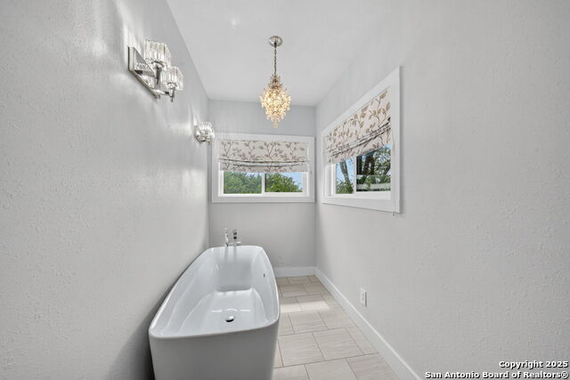 Listing photo id 18 for 8227 Rocking Horse