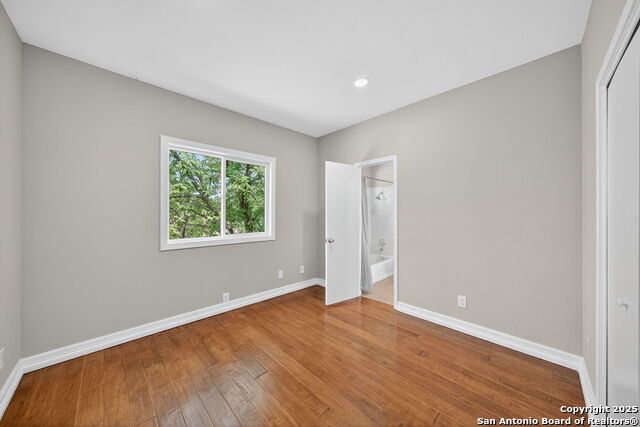 Listing photo id 24 for 8227 Rocking Horse