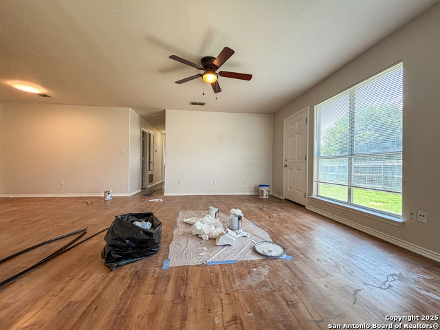 Image 4 of 19 For 105 Long Lane